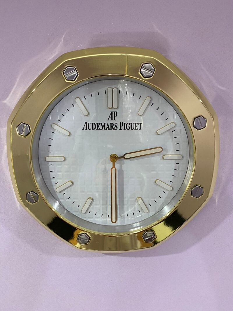 LWC Wall Clock